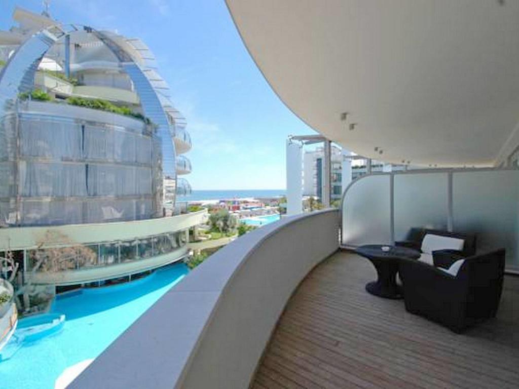 Hotel Premier & Suites - Premier Resort Milano Marittima Bagian luar foto