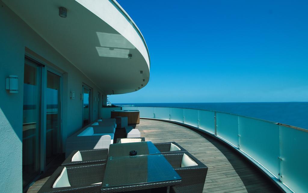 Hotel Premier & Suites - Premier Resort Milano Marittima Bagian luar foto