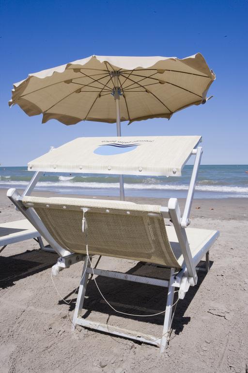 Hotel Premier & Suites - Premier Resort Milano Marittima Bagian luar foto